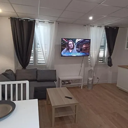 Neuf Climatise Centre #5 Apartment *